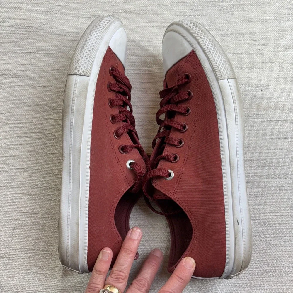 Converse Chuck Taylor All Star Low Top Sneakers Burgundy Red Canvas Men's 8.5 - Picture 6 of 9